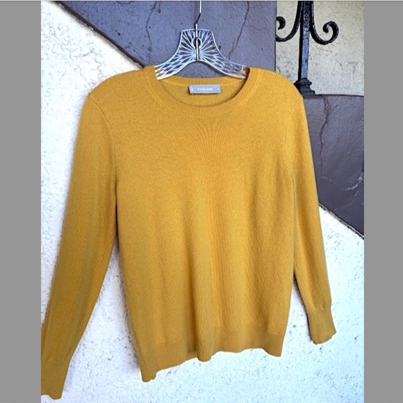 EVERLANE Womens Stretch Cashmere Pullover Sweater EUC/sz M - Picture 4 of 16